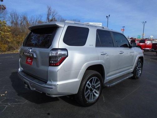 Photo 4 of 24 of 2018 Toyota 4Runner Limited
