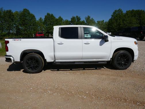 Summit White 2026 Chevrolet Silverado 1500 RST
