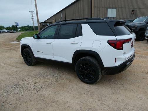 Summit White 2026 GMC Terrain Elevation