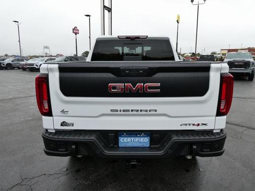 2024 GMC Sierra 1500 AT4X