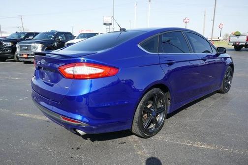 2016 Ford Fusion SE