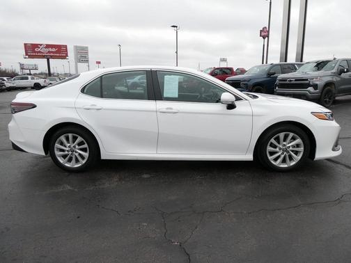 2023 Toyota Camry LE