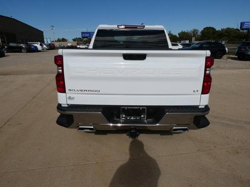 Summit White 2026 Chevrolet Silverado 1500 LT