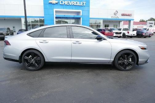 2023 Honda Accord Hybrid Sport-L