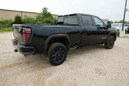 2025 GMC Sierra 2500 AT4