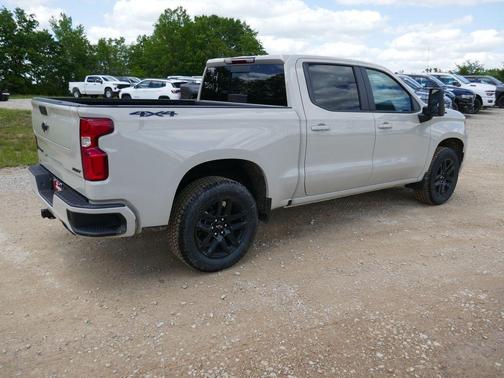 White Sand 2026 Chevrolet Silverado 1500 RST