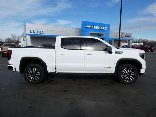 2025 GMC Sierra 1500 AT4