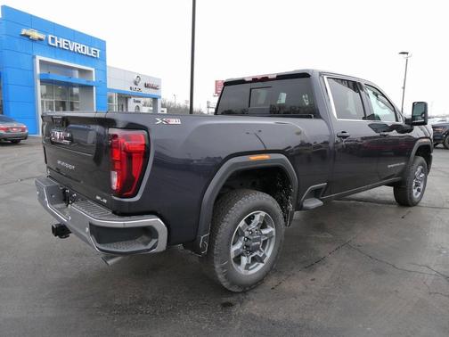 2026 GMC Sierra 2500 SLE