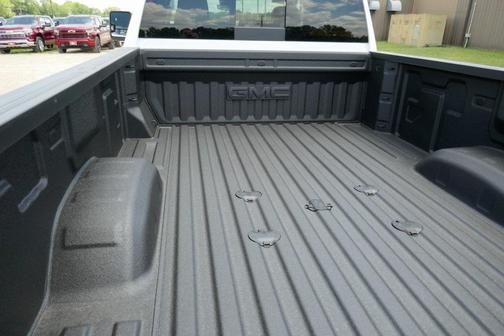 2025 GMC Sierra 3500 AT4