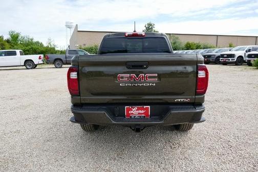 2025 GMC Canyon AT4