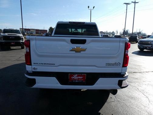2022 Chevrolet Silverado 2500 High Country