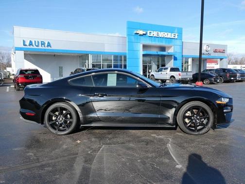 2020 Ford Mustang EcoBoost