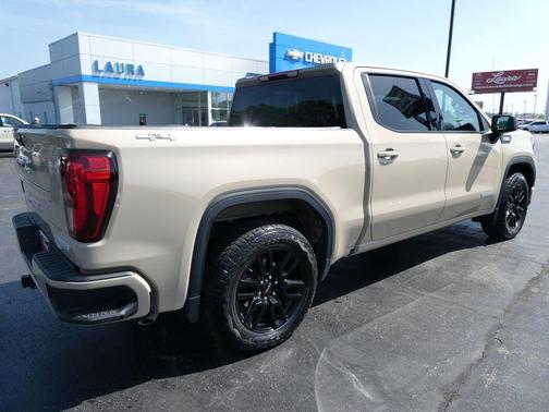 Desert Sand Metallic 2022 GMC Sierra 1500 Elevation