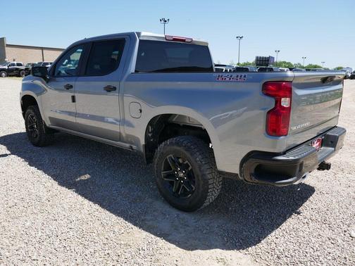 Sterling Gray Metallic 2026 Chevrolet Silverado 1500 Custom Trail Boss