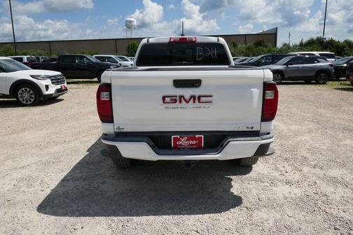 2025 GMC Canyon AT4