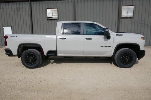 2026 Chevrolet Silverado 2500 Custom