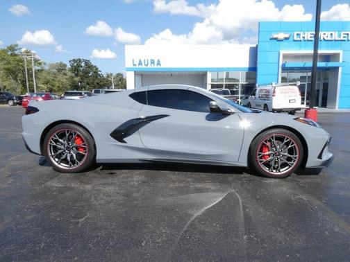 2025 Chevrolet Corvette Stingray w/1LT
