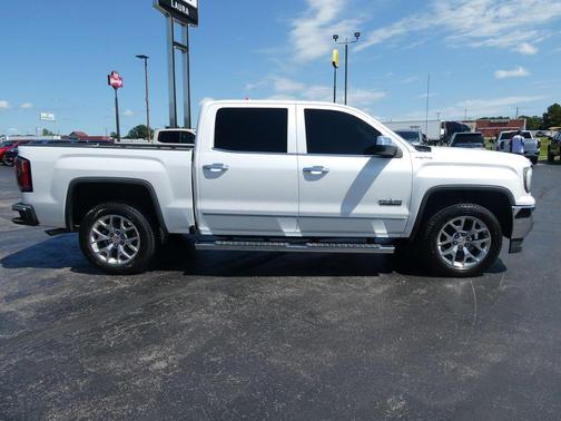 White Frost Tri-Coat 2018 GMC Sierra 1500 SLT