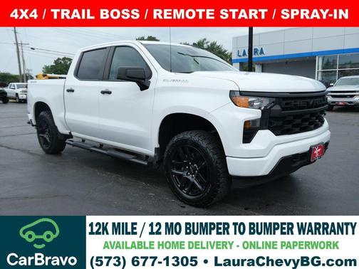 Summit White 2022 Chevrolet Silverado 1500 Custom