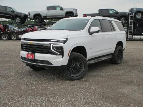 2025 Chevrolet Tahoe LS