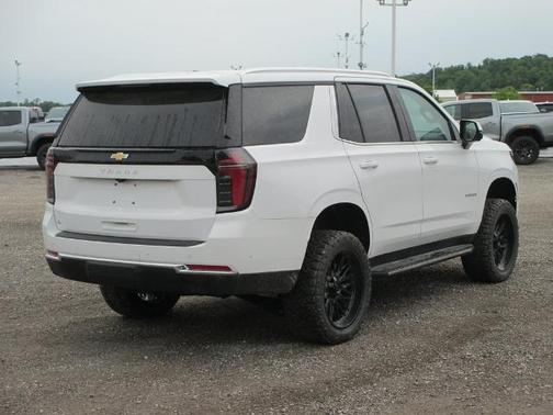2025 Chevrolet Tahoe LS