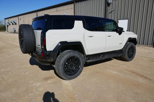 2026 GMC HUMMER EV SUV 2X