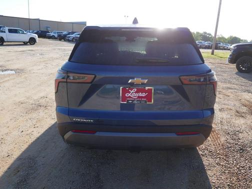 Lakeshore Blue Metallic 2026 Chevrolet Equinox LT
