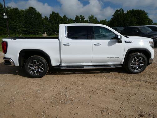 Summit White 2026 GMC Sierra 1500 SLT