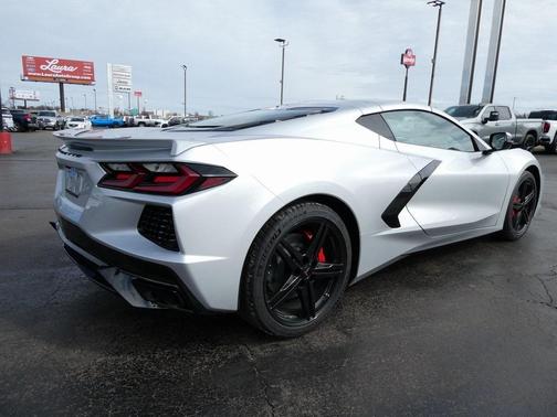 2026 Chevrolet Corvette Stingray w/1LT