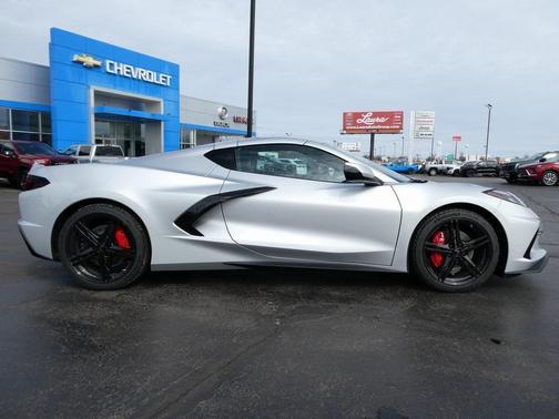 2026 Chevrolet Corvette Stingray w/1LT