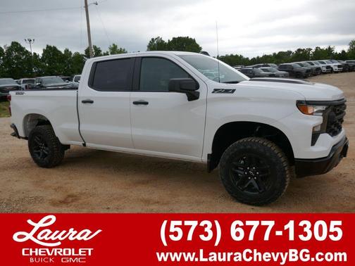 Summit White 2026 Chevrolet Silverado 1500 Custom Trail Boss