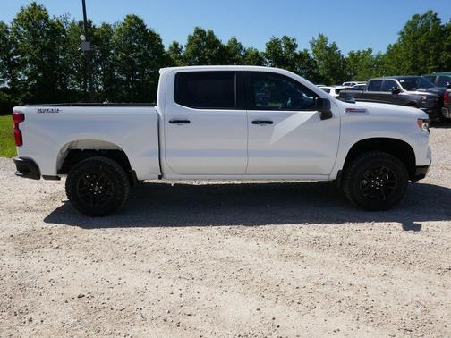 Summit White 2026 Chevrolet Silverado 1500 LT Trail Boss