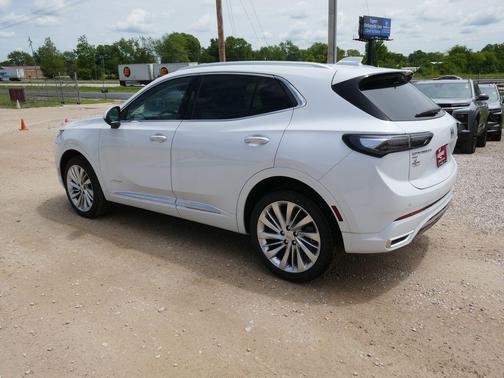 White Tri-Coat 2026 Buick Envision Avenir