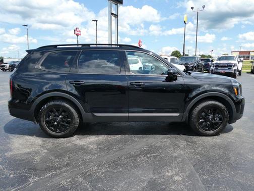 Ebony Black 2023 Kia Telluride SX Prestige X-Pro