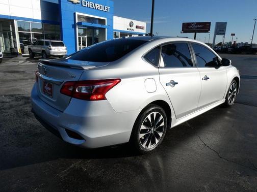 2019 Nissan Sentra SR