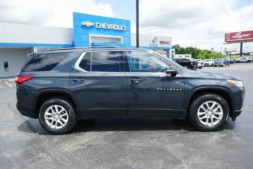 2020 Chevrolet Traverse LT Cloth
