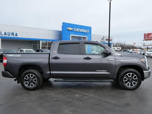 2019 Toyota Tundra SR5