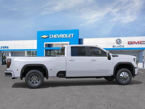 Glacier White Tricoat 2026 GMC Sierra 3500 Denali