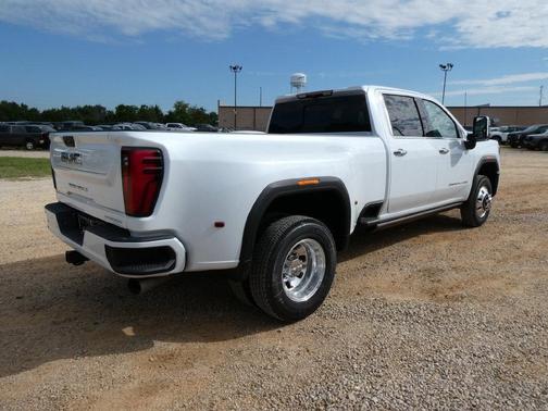 Glacier White Tricoat 2026 GMC Sierra 3500 Denali
