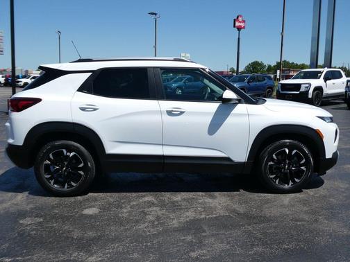 Summit White 2023 Chevrolet Trailblazer LT