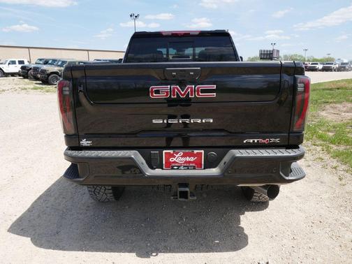 Onyx Black 2026 GMC Sierra 2500 AT4X