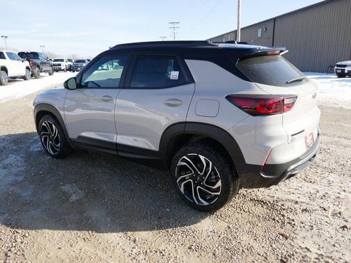 White Sand 2026 Chevrolet Trailblazer RS