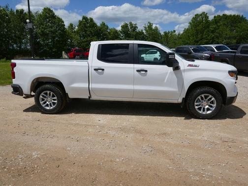 Summit White 2026 Chevrolet Silverado 1500 WT