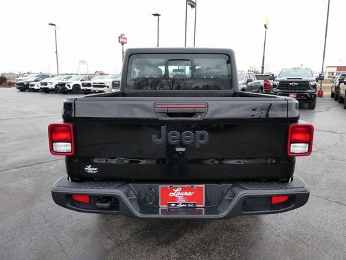 2023 Jeep Gladiator Sport