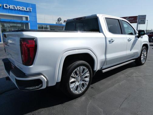 White Frost Tri-Coat 2021 GMC Sierra 1500 Denali