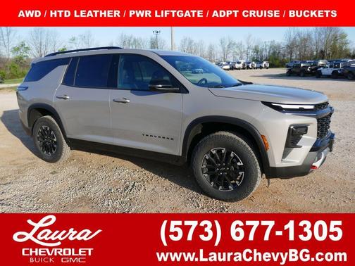 Sandstone Gray 2026 Chevrolet Traverse Z71