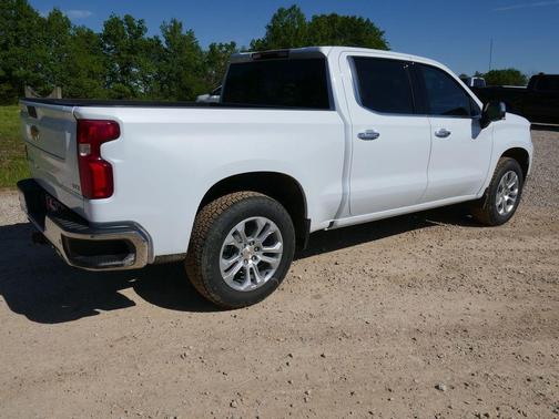 Polar White 2026 Chevrolet Silverado 1500 LTZ