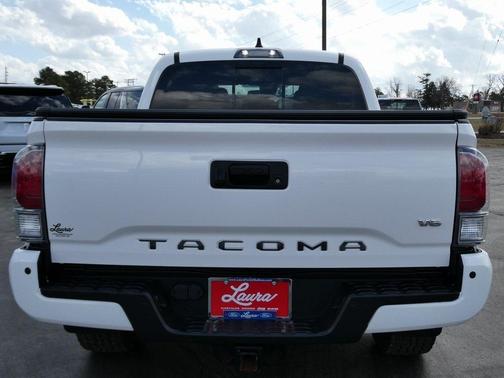 2022 Toyota Tacoma TRD Sport