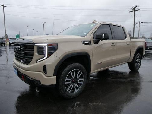 2023 GMC Sierra 1500 AT4