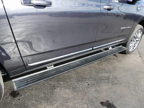 2024 GMC Yukon XL Denali Ultimate